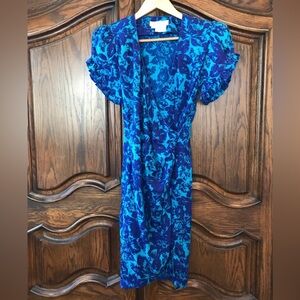 Vintage Flora King Petites 100% Silk Dress w/ Puff Sleeve 
 Size 4